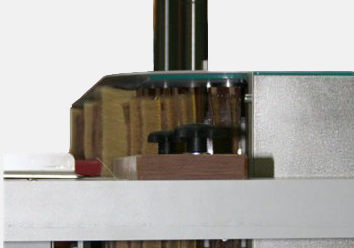 Duplex Aggregat mit 30 mm Oszillationshub und pneumatischer Höheneinstellung der Schleifbereiche